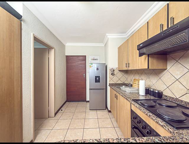 0.5 BEDROOM APARTMENT FOR SALE IN HATFIELD